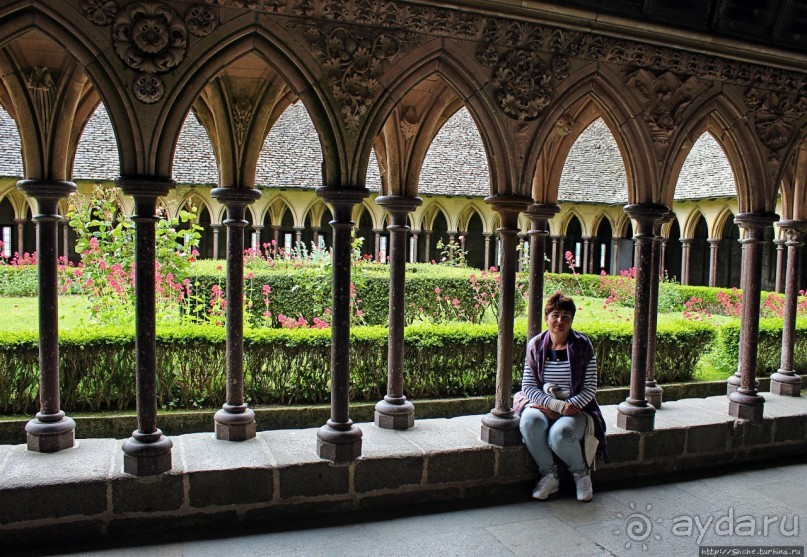 Альбом отзыва "Аббатство св. Михаила — художественный и инженерный шедевр"