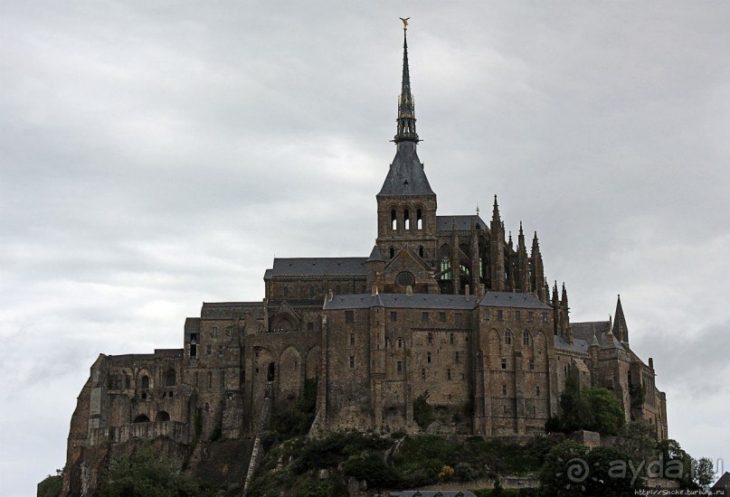 Альбом отзыва "Аббатство св. Михаила — художественный и инженерный шедевр"