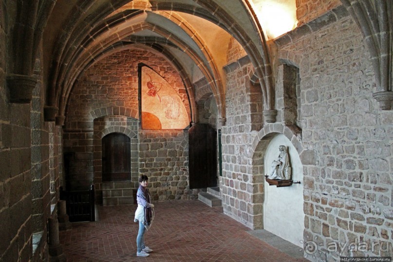 Альбом отзыва "Аббатство св. Михаила — художественный и инженерный шедевр"