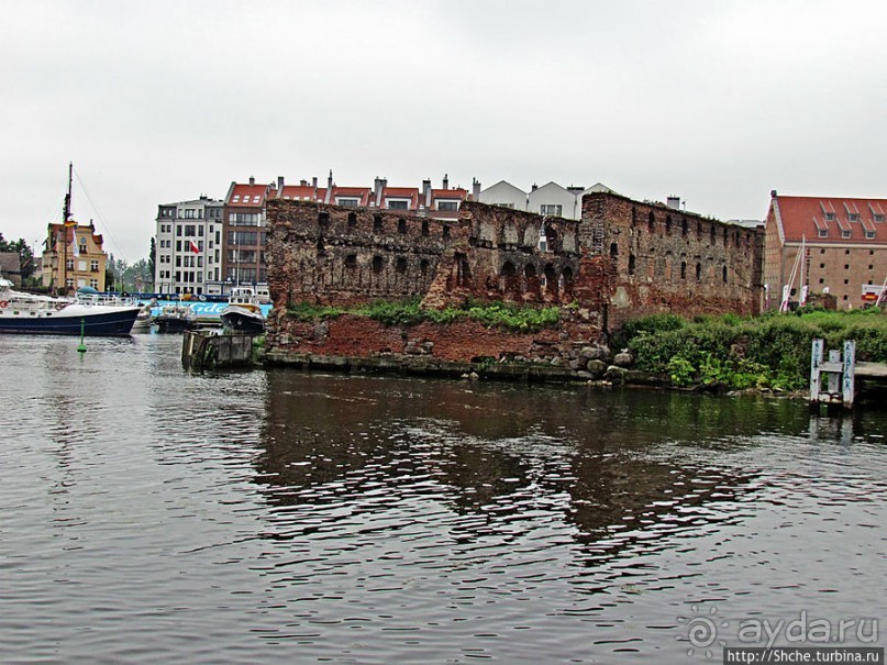 На берегах реки Мотлава