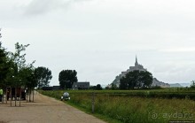 Красавица, что манит близостью и дразнит недоступностью