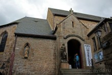 Красавица, что манит близостью и дразнит недоступностью