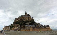 Красавица, что манит близостью и дразнит недоступностью