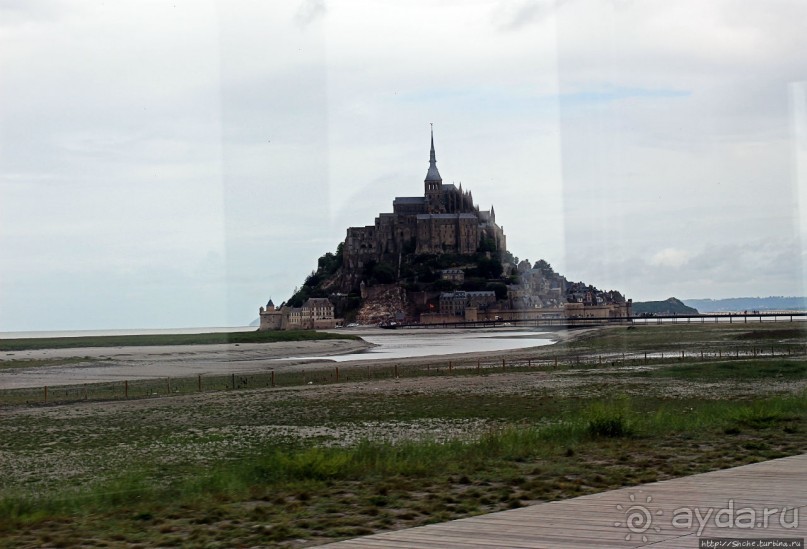 Красавица, что манит близостью и дразнит недоступностью