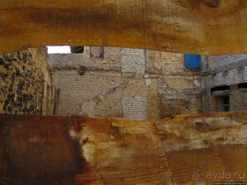 Республика Ужупис — Не побеждай Не защищайся Не сдавайся