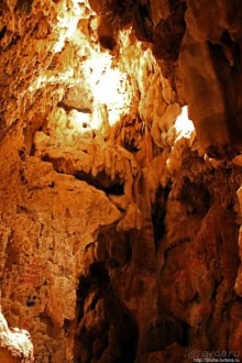 Компактная и неожиданная пещера Kattarаkton