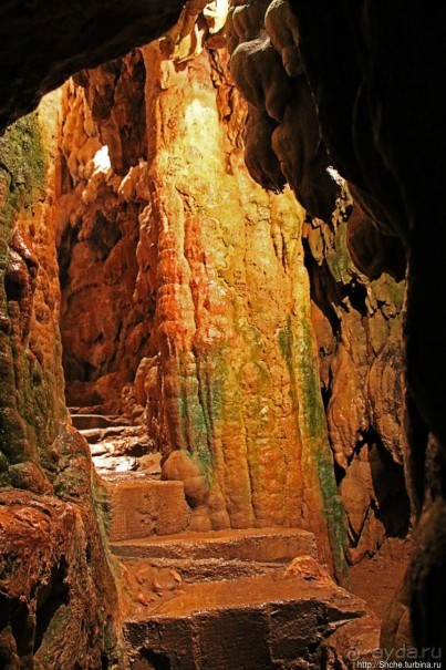 Компактная и неожиданная пещера Kattarаkton