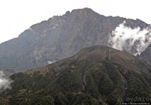 Little Meru — первая вершина