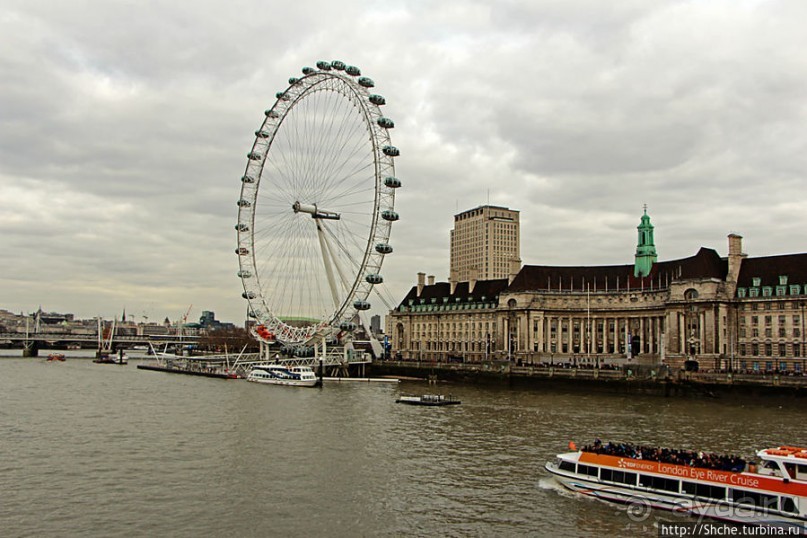 " Темза, сэр!" — лондонский вариант. Меж двух мостов