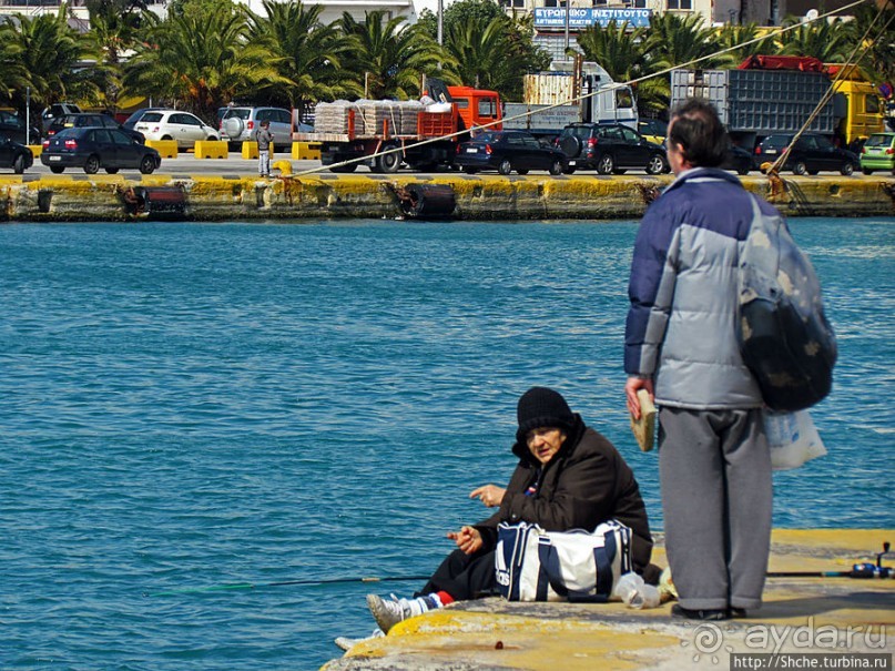 Морские ворота Греции — большой порт в Пирее