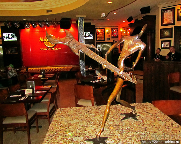 Культовое кафе в Ниагара Фоллс