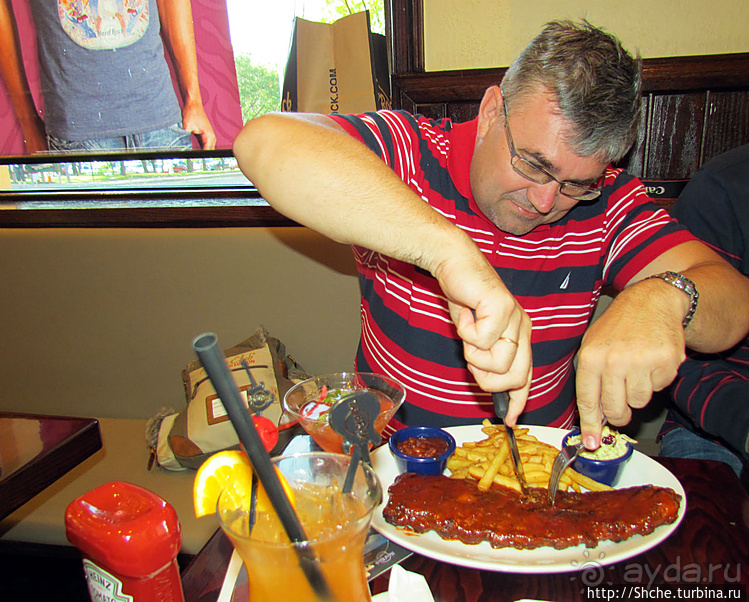 Культовое кафе в Ниагара Фоллс