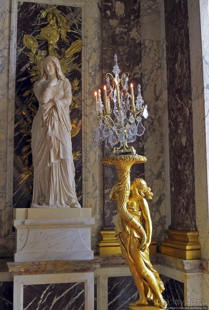 Апофеоз стиля Людовика XIV — Зеркальная галерея дворца