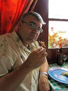 Отведали лягушечьи лапки во французском ресторане-отеле