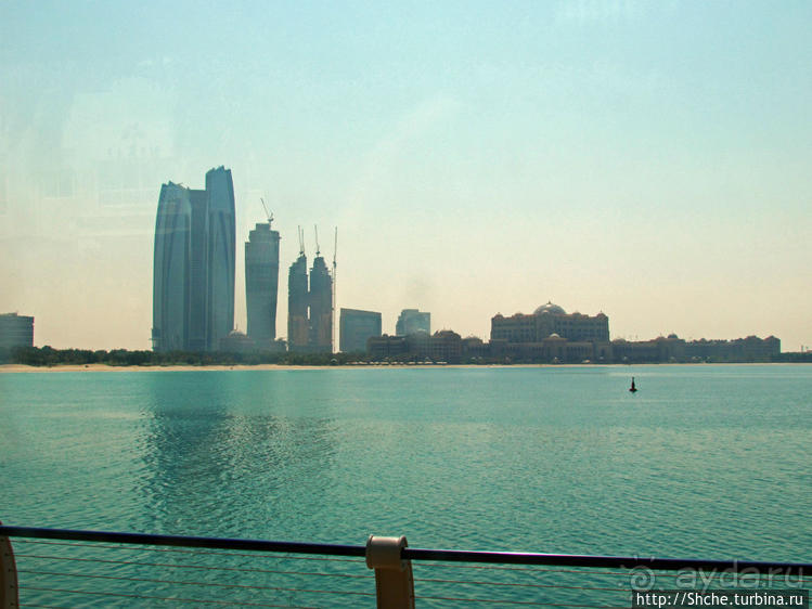 Однодневная автобусная экскурсия в Абу-Даби