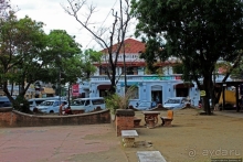 Площадь Бургос и ее "empanadahan" (фестиваль уличной еды)