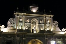 Ночные города. Антигуа Гватемальский — короткое знакомство