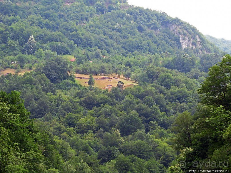 Грандиозный каньон реки Тара. Виды с воды