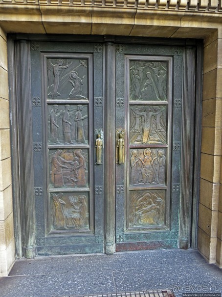 Собор Люксембургской Богоматери — перекресток двух эпох