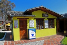 "Середина Мира", или памятник экватору