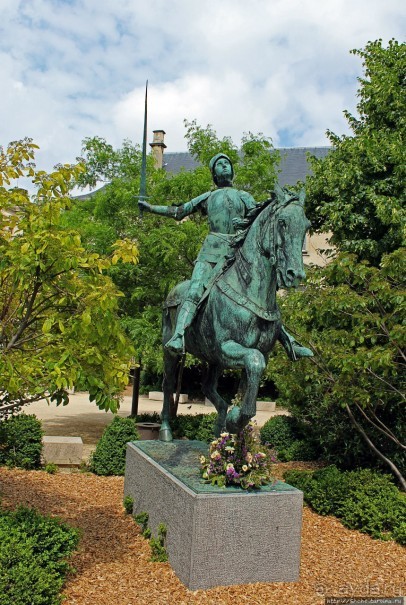 Реймс — размышления в (о) городе королей и шампанского