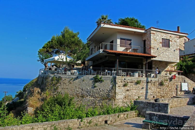 Афитос — историческая деревня, сохранившая самобытность