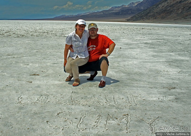 Долина Смерти. Badwater basin — пешком на глубине 86 метров