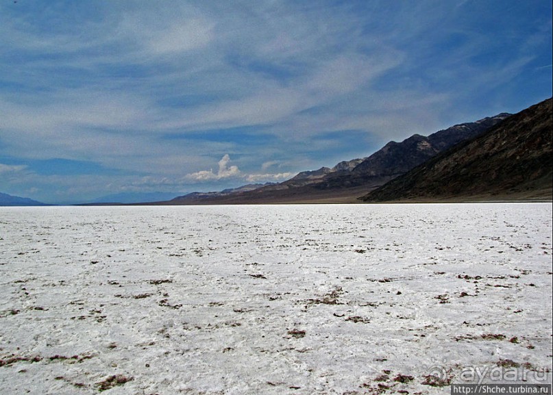 Долина Смерти. Badwater basin — пешком на глубине 86 метров