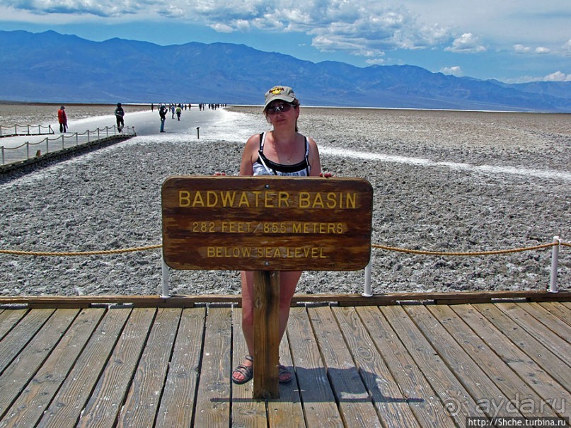 Долина Смерти. Badwater basin — пешком на глубине 86 метров