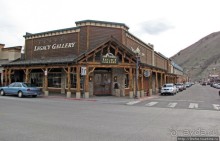 Не броско и стильно - Бродвей, главная улица города Джексон