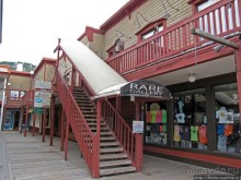 Не броско и стильно - Бродвей, главная улица города Джексон