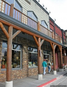 Не броско и стильно - Бродвей, главная улица города Джексон