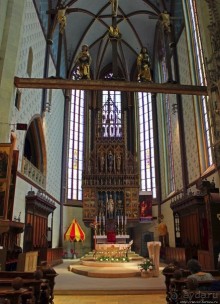 Альбом отзыва "Главный собор Бардеева (13 век) и его собрание алтарей"