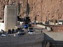 Плотина Гувера и искусственное озеро Мид