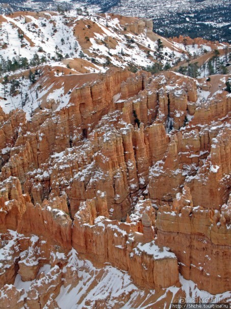 Точка Брайс (Brice Point) и Гроты (Grottos)