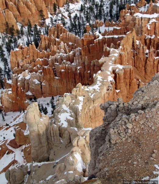 Точка Брайс (Brice Point) и Гроты (Grottos)