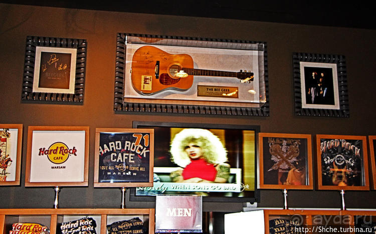 "Культовое" кафе в Варшаве