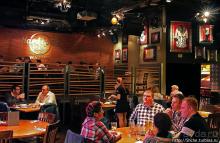 "Культовое" кафе в Варшаве