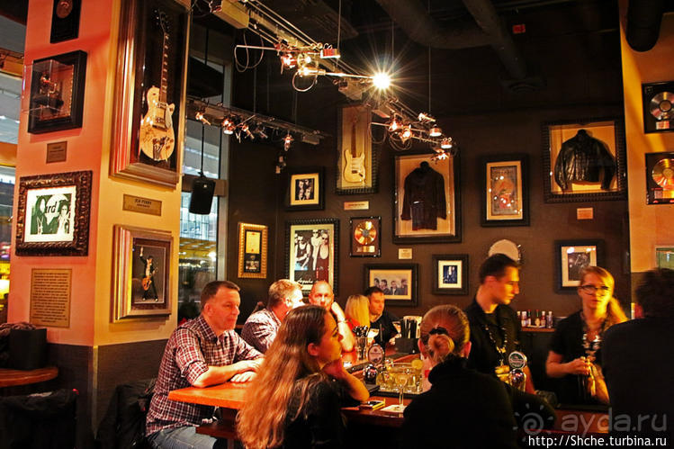 "Культовое" кафе в Варшаве