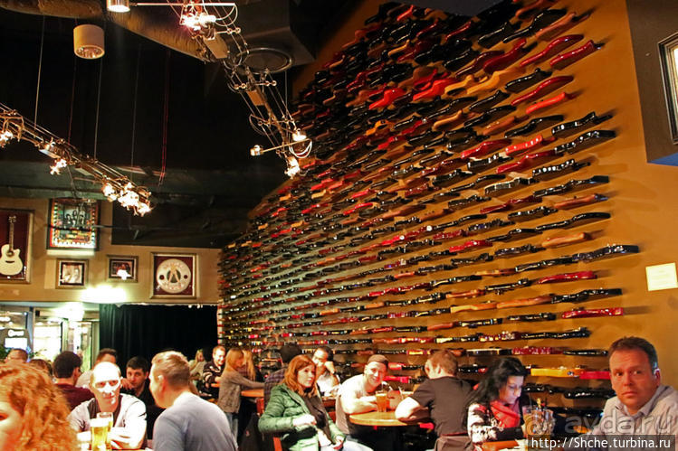 "Культовое" кафе в Варшаве