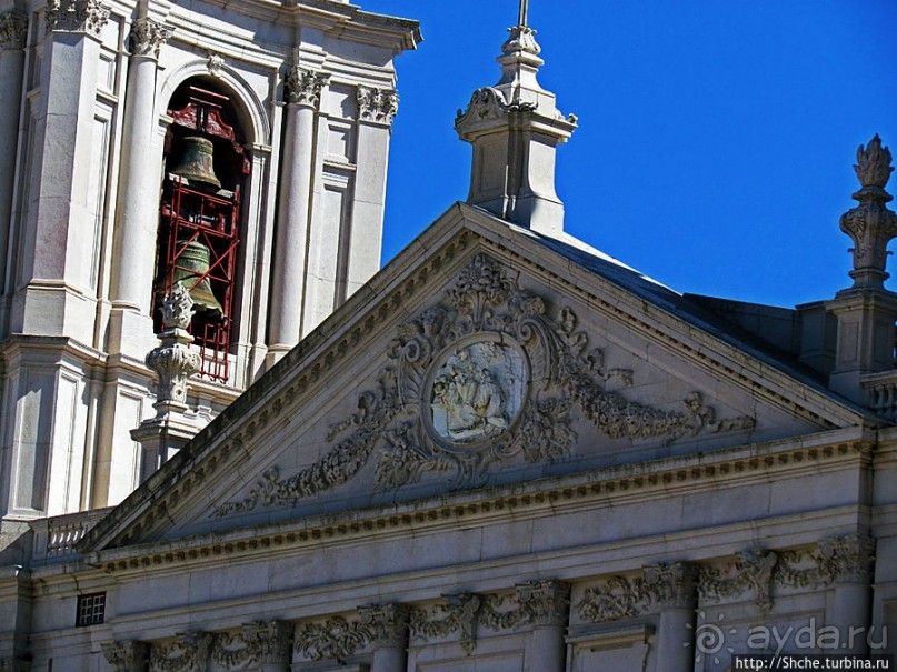 Призванный затмить Эскориал — Национальный дворец Мафра