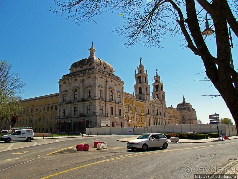 Призванный затмить Эскориал — Национальный дворец Мафра