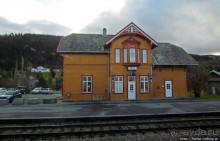 Суровая красота побережья фьерда Strindfjorden