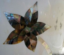 Внутри "малахитовой шкатулки"... Несравненно. Совершенно