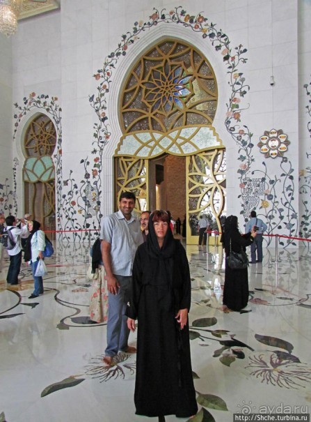 Внутри "малахитовой шкатулки"... Несравненно. Совершенно