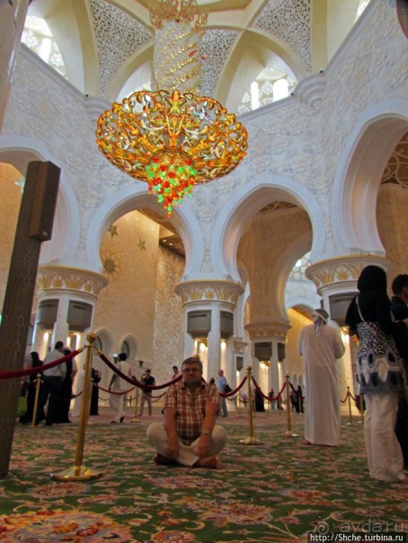 Внутри "малахитовой шкатулки"... Несравненно. Совершенно