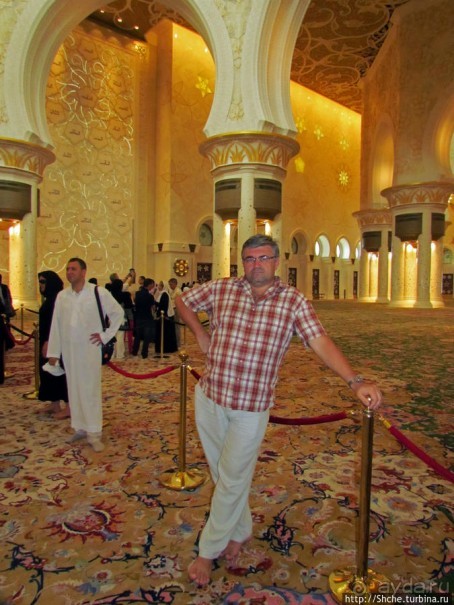 Внутри "малахитовой шкатулки"... Несравненно. Совершенно