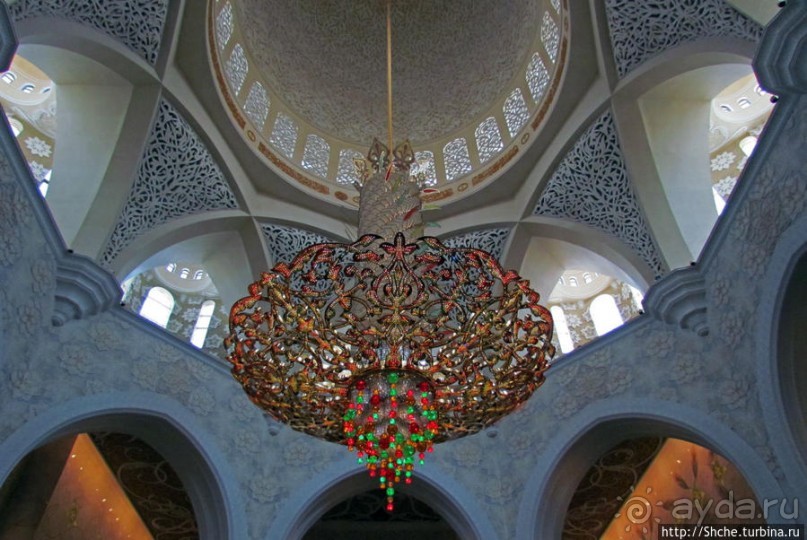 Внутри "малахитовой шкатулки"... Несравненно. Совершенно