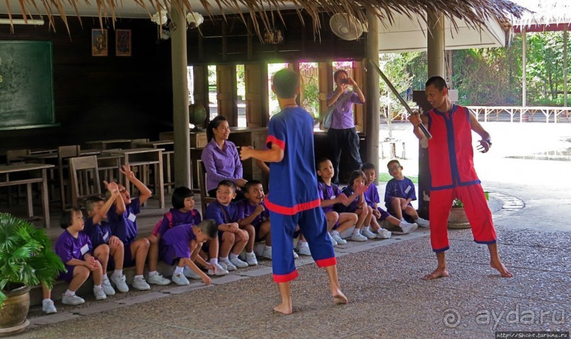 Sampran Riverside: "Тайская культура вживую" и шоу слонов