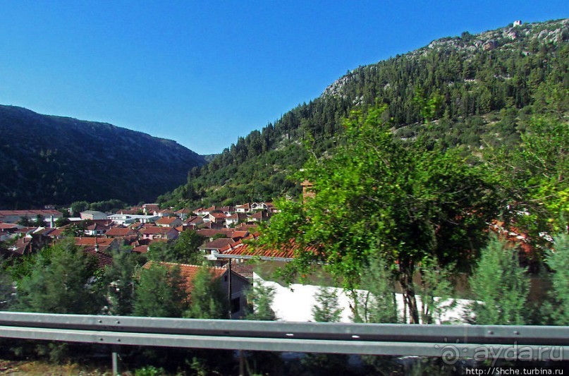 Проезжая древнейший Столац